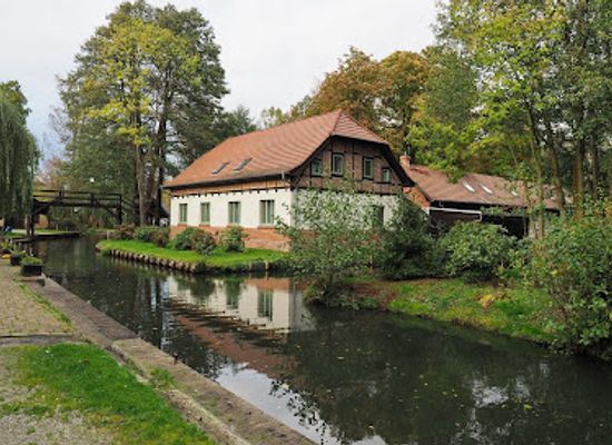 germany/spreewald/landmark/gherkin-museum-in-the-hotel-complex-starick