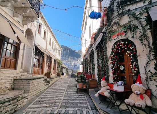 albania/gjirokaster/landmark/gjirokastra-bazaar