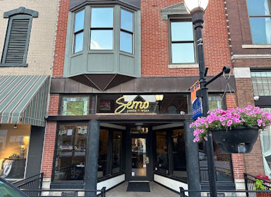 nebraska/fremont/landmark/semo-pasta-wine