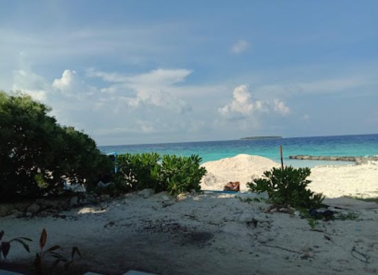 maldives/gnaviyani-atoll/landmark/fares
