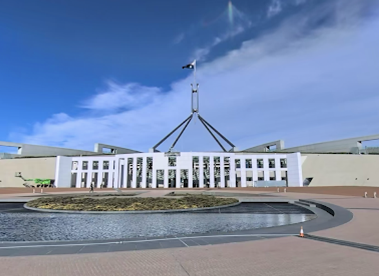 australia/canberra/braddon/landmark/canberra-s-national-triangle-self-guided-walking-tour