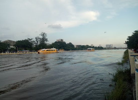 vietnam/ho-chi-minh-city/binh-thanh-district/landmark/thanh-da-canal
