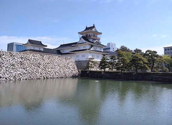 japan/higo/landmark/toyama-castle