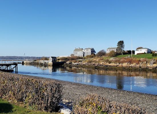 maine/biddeford/landmark/vines-landing
