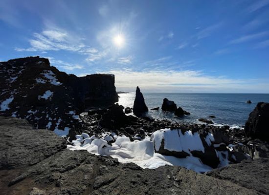 iceland/reykjanes-peninsula/landmark/reykjanesta-lighthouse