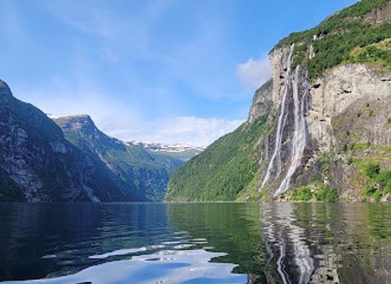 norway/geirangerfjord/landmark/rib-geiranger