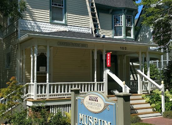 michigan/charlevoix/landmark/charlevoix-historical-society
