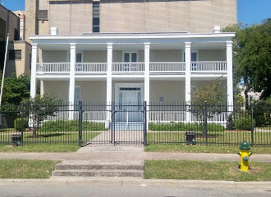texas/gulf-coast/landmark/centennial-house