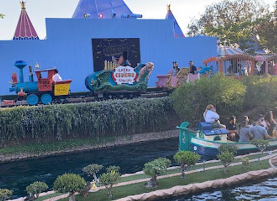 california/anaheim/landmark/casey-jr-circus-train