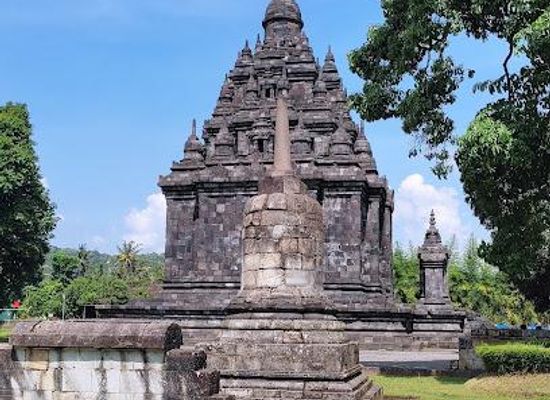 indonesia/java/landmark/sojiwan-temple