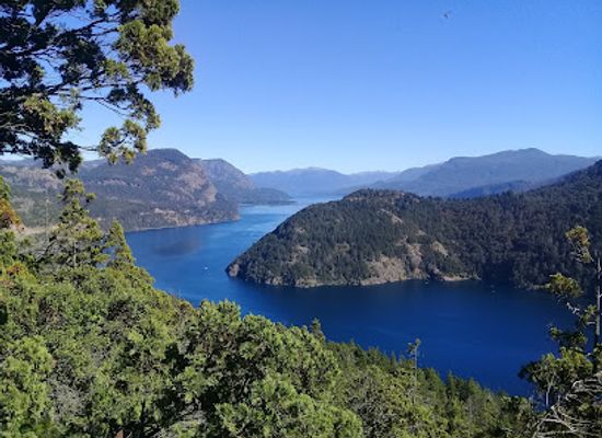argentina/san-martin-de-los-andes/landmark/san-martin-plaza