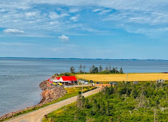 canada/charlottetown/landmark/point-prim-lighthouse