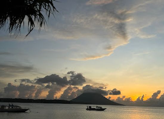 indonesia/north-sulawesi/landmark/siladen-island-north-sulawesi