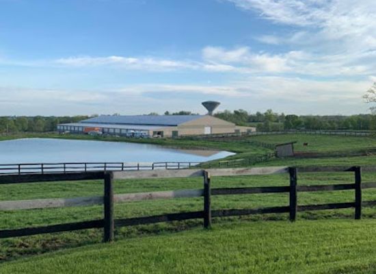 kentucky/outer-bluegrass/landmark/lakeside-arena
