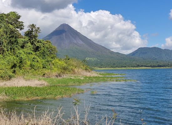 costa-rica/southern-zone/landmark/parque-nacional-volcan-arenal