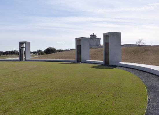 texas/brazos-valley/landmark/bonfire-memorial