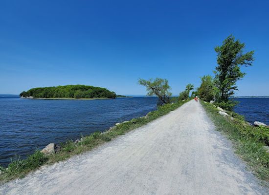 vermont/chittenden-county/landmark/lake-champlain-causeway