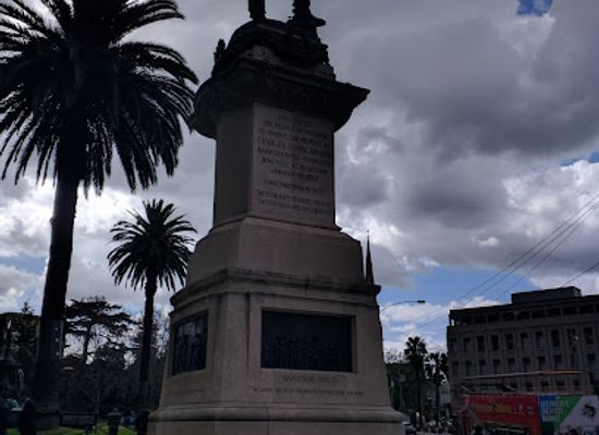 australia/eastern-victoria/landmark/parliament-gardens