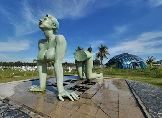 thailand/eastern-thailand/landmark/love-art-park-pattaya