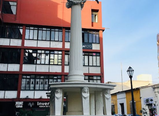 peru/trujillo/centro-historico/landmark/plazuela-iquitos