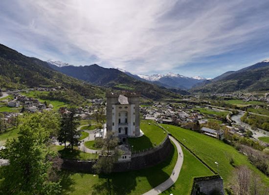 italy/aosta-valley/landmark/castello-di-aymavilles