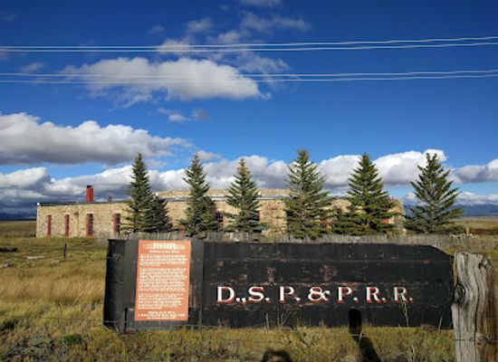 colorado/southwest-colorado/landmark/como-roundhouse