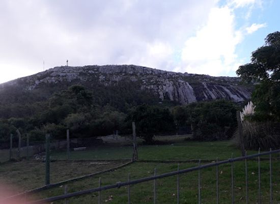uruguay/santa-lucia-river-basin/landmark/entrada-de-ingreso-al-cerro-y-reserva-pan-de-azucar