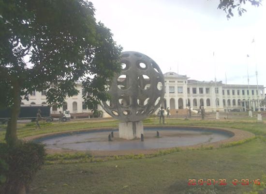 cameroon/yaounde/nlongkak/landmark/art-museum