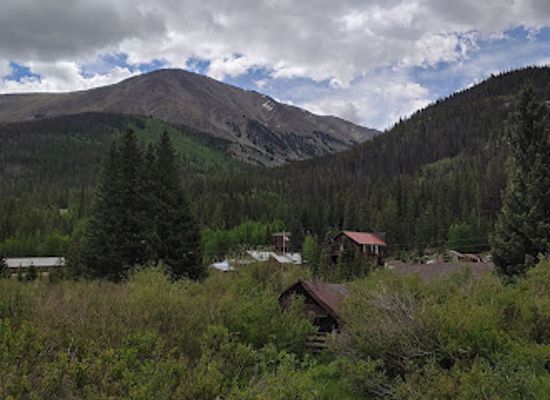 colorado/san-luis-valley/landmark/st-elmo-co