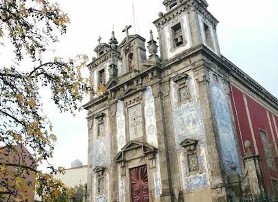 portugal/minho/landmark/praca-da-batalha