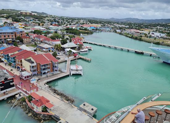 antigua-and-barbuda/nelson-s-dockyard/landmark/heritage-quay-complex