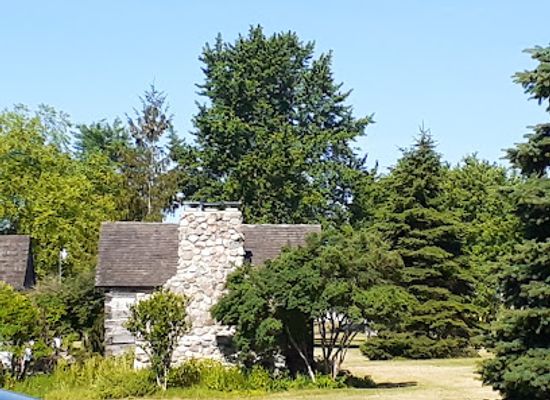 illinois/wabash-valley/landmark/paradise-spring-historical-park