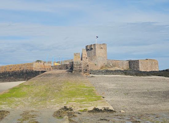jersey/saint-brelade/landmark/st-aubins-fort
