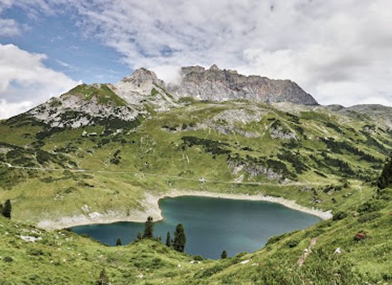 austria/bregenzerwald/landmark/red-wall