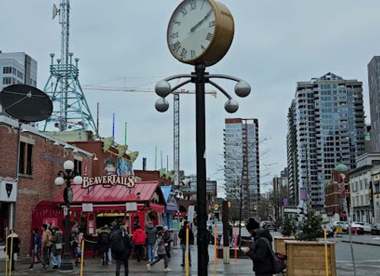 canada/ottawa/byward-market/landmark/byward-market-clock