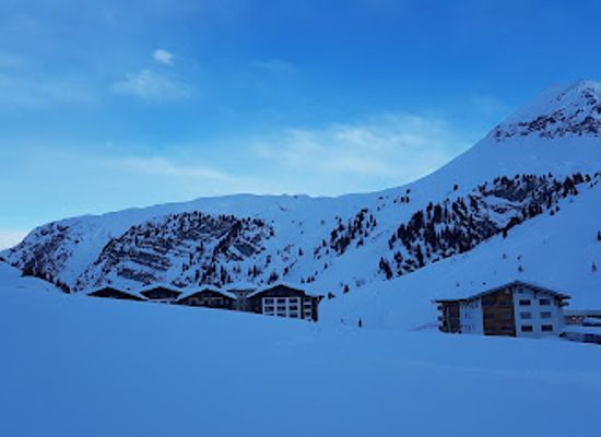 austria/lech-zurs-am-arlberg/landmark/zursersee-sesselbahn-talstation