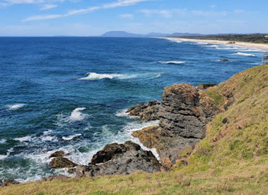 australia/mid-north-coast/landmark/tacking-point-lighthouse