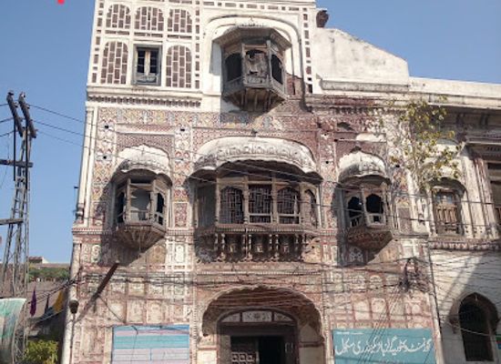 pakistan/lahore/landmark/haveli-nau-nihal-singh