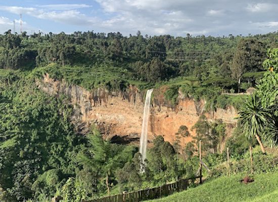 uganda/western-region/landmark/mount-elgon-trekkers