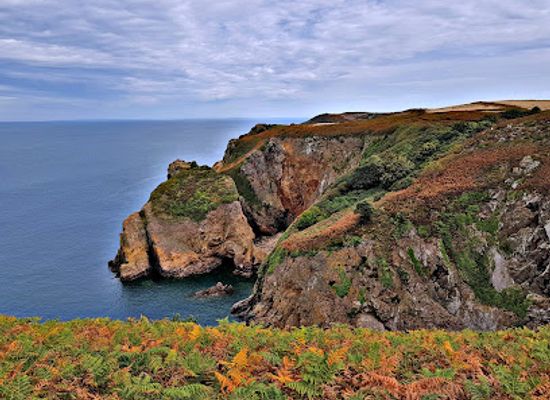 jersey/st-peter/landmark/grosnez-castle