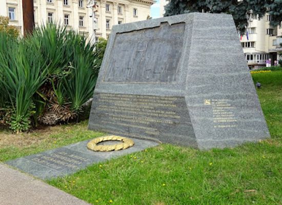 bulgaria/sofia-region/landmark/pametnik-na-nezavisimostta