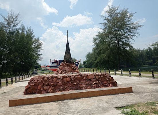 malaysia/kelantan/landmark/pantai-sri-tujuh