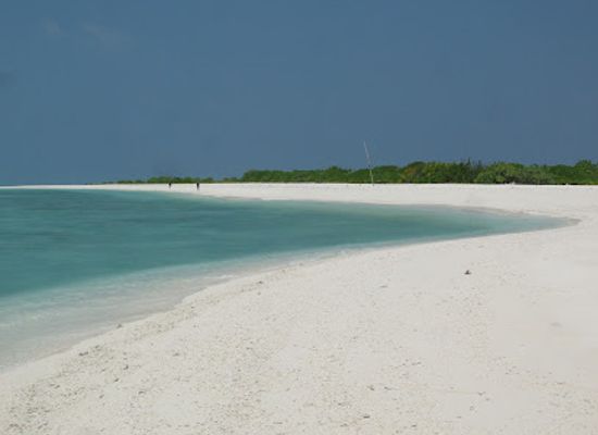 maldives/gnaviyani-atoll/landmark/vinaneiy-faru