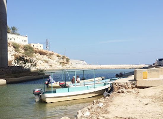 oman/ash-sharqiyah-south-governorate/landmark/wadi-shab