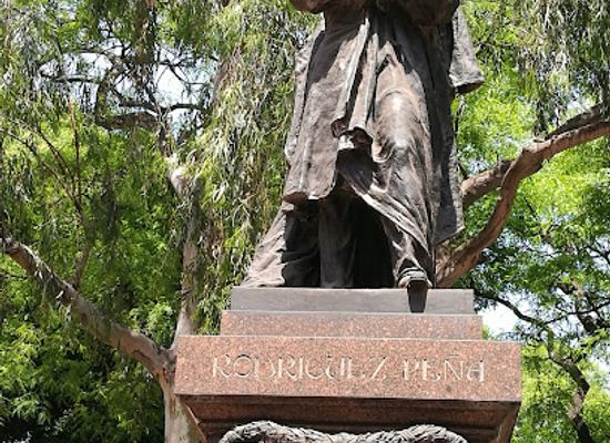 argentina/gran-chaco/landmark/plaza-rodriguez-pena