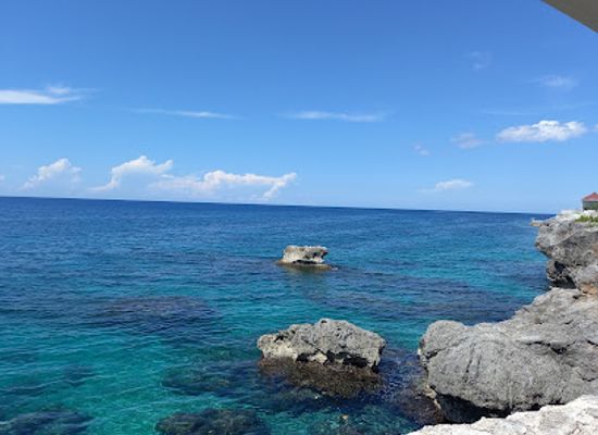 jamaica/negril/landmark/tanya-s-secret-escape