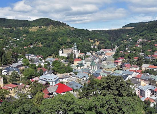 slovakia/banska-bystrica-region/landmark/new-castle