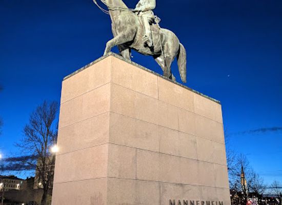 finland/helsinki/kallio/landmark/equestrian-statue-of-marshal-mannerheim
