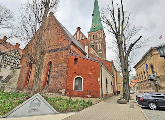 latvia/riga/central-district/landmark/barricades-memorial