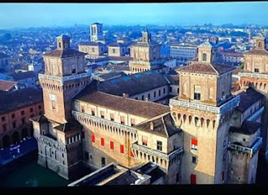 italy/romagna/landmark/centro-storico-ferrara